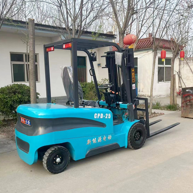 รถยกดีเซลแบบกำหนดเอง 2.5 ตัน ส - Heavy Equipment Logistics บทวิจารณ์และราคา