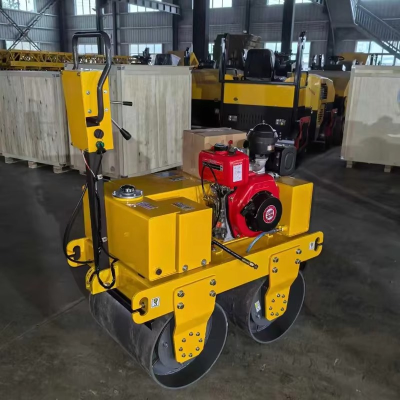 รถบดอัดดินแบบสั่นสะเทือนสำหรับ - Heavy Equipment In Construction บทวิจารณ์และราคา