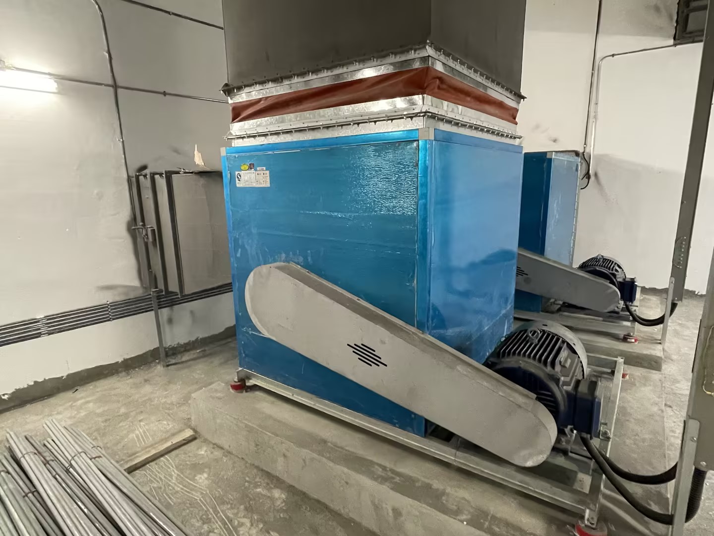 พัดลมระบายอากาศแบบตั้งพื้น แรง - Exhaust Fan Industrial บทวิจารณ์และราคา